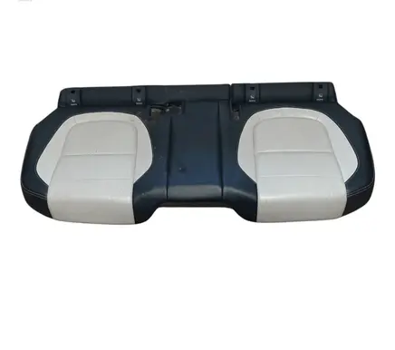 Jaguar F-Pace Rear seat 