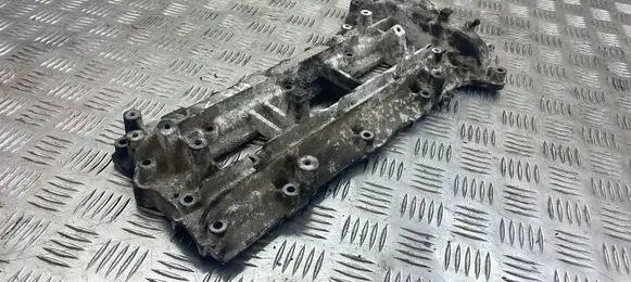 Mercedes-Benz E W211 Rocker cam cover A6420101230