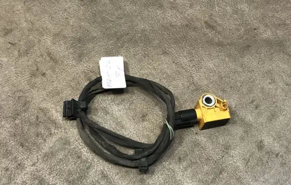 Mercedes-Benz E A207 Airbag deployment crash/impact sensor A2128210351