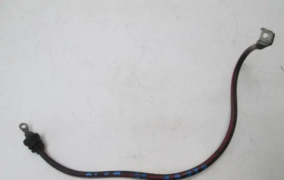 Alfa Romeo GT Positive cable (battery)