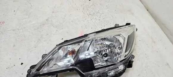 Mitsubishi Space Star Headlight/headlamp