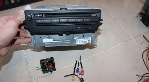 BMW 3 E90 E91 Sound system wiring loom 106887 9214932 CIC