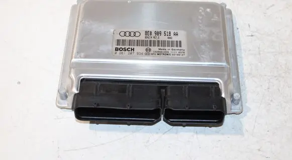 Audi A4 S4 B6 8E 8H Engine control unit/module 8E0909518AA 0261207934