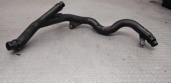 BMW 1 E81 E87 Engine coolant pipe/hose 
