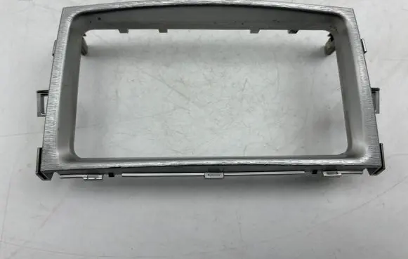 Toyota Verso Radio/GPS head unit trim 554050F10
