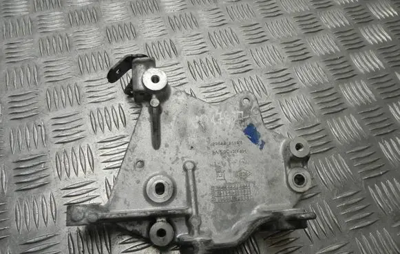Renault Zoe EGR valve cooler bracket 296A68579R VD17807