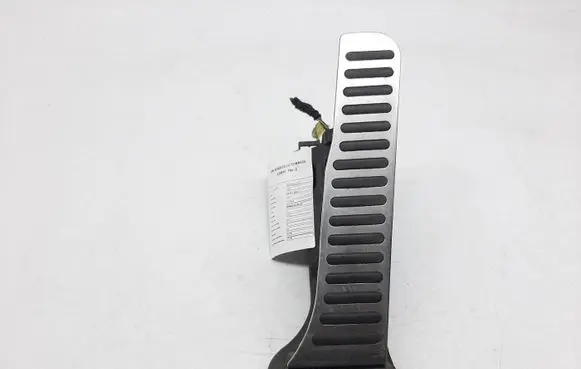 Volkswagen Scirocco Accelerator throttle pedal 1K1721503AN