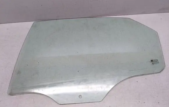 Opel Vectra C Rear door window glass 43R007023