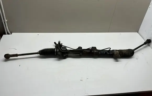 Mercedes-Benz Vito Viano W638 Steering rack A6384611101