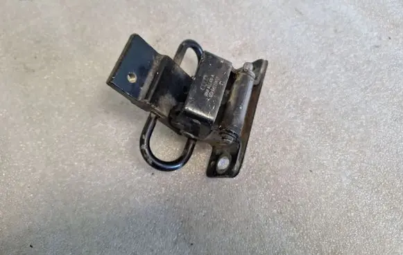 Audi 100 S4 C4 Rear door lower hinge 4A0833412A