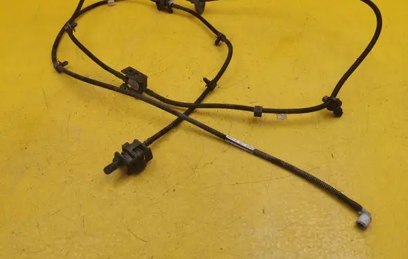 Mercedes-Benz V Class W447 Windshield washer spray nozzle A4478600492