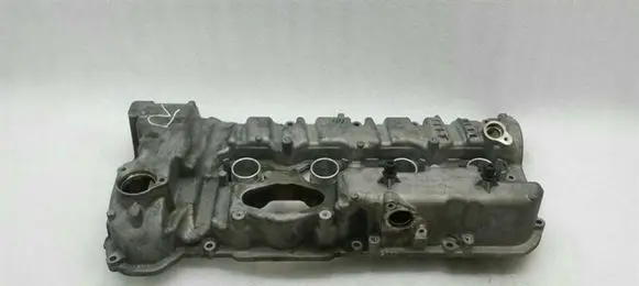 BMW 5 GT F07 Rocker cam cover 758854