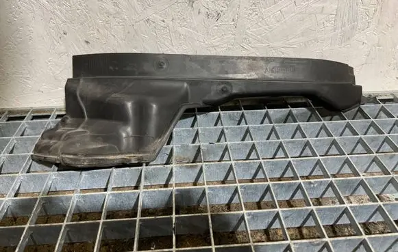 BMW 5 F10 F11 Other engine bay part 7204336 74850310