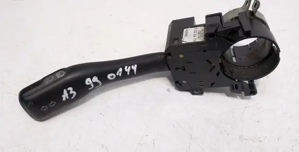 Audi A3 S3 8L Indicator stalk 8L0953513G