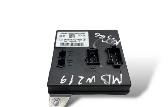 Mercedes-Benz CLS C219 Comfort/convenience module 2115453632