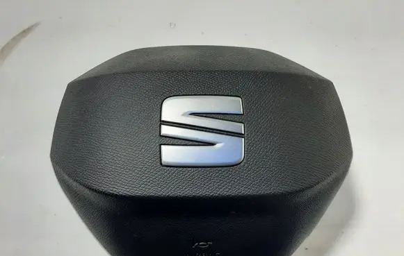 Steering wheel airbag