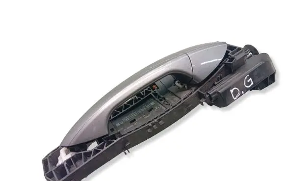 Mercedes-Benz B W246 W242 Rear door exterior handle A2047601634