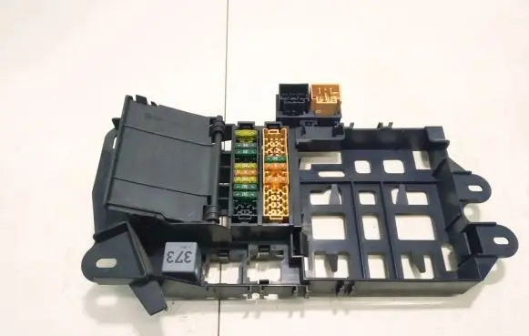 Audi A6 S6 C6 4F Fuse box set 4f0971845