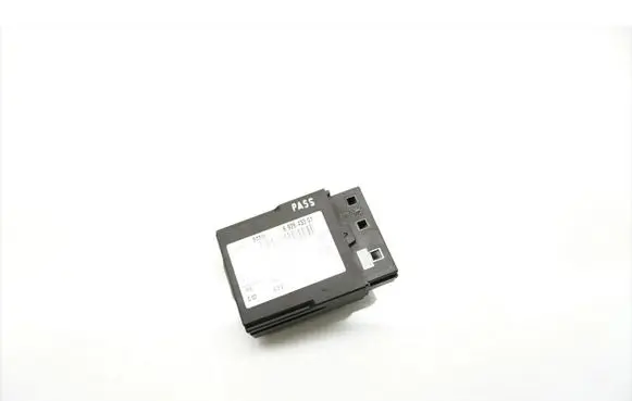 Seat heating relay