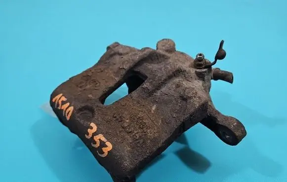 Hyundai i30 Front brake caliper IMPRK1510353