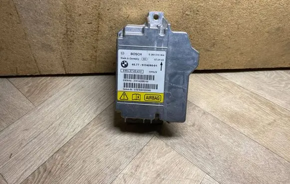 BMW 1 E81 E87 Airbag control unit/module 9134280 65779134280 6577913428001