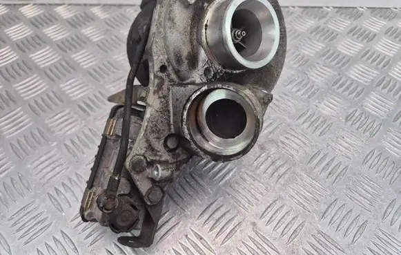 Mercedes-Benz C W203 Turbo A6460900080 6NW008412