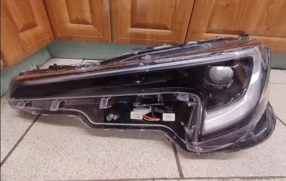 Toyota Corolla E110 Headlight/headlamp 8115002X10