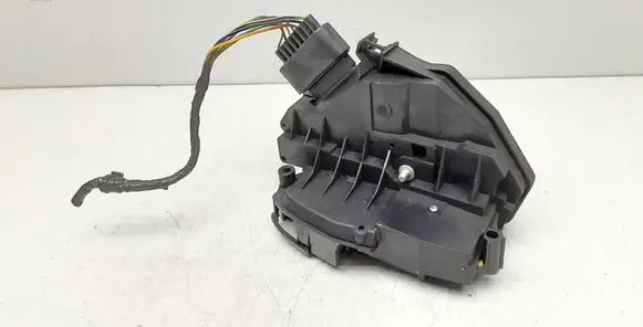 Volvo S60 Rear door lock 31301742