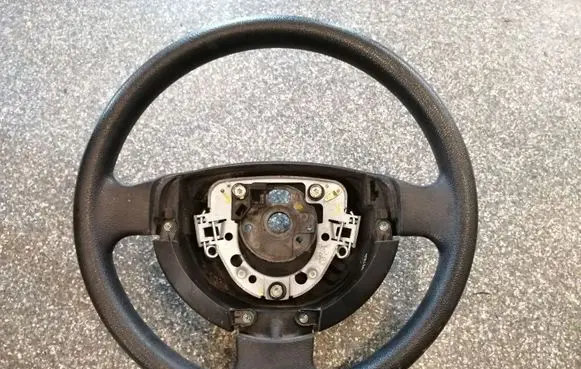 Volkswagen Fox Steering wheel 5Z0419091