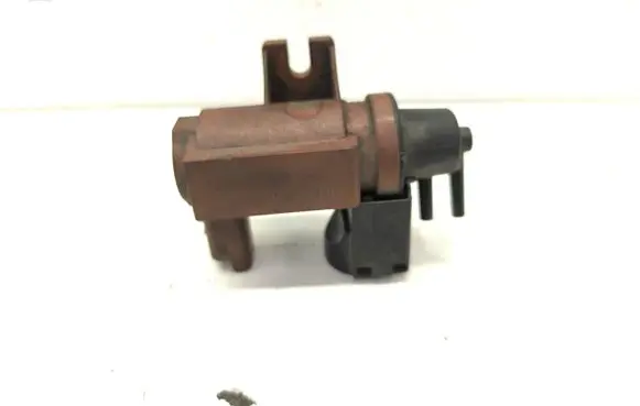 Ford Kuga I Turbo solenoid valve 6G9Q9E882CA