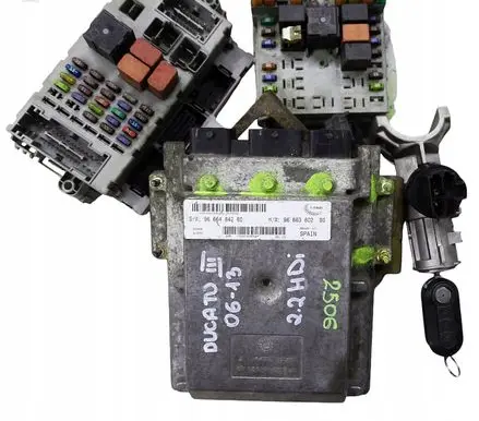 Fiat Ducato Engine control unit/module 9666484280