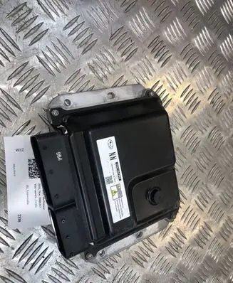 Subaru Legacy Engine control unit/module 22611AP840 2758009842