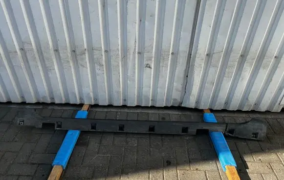Sill