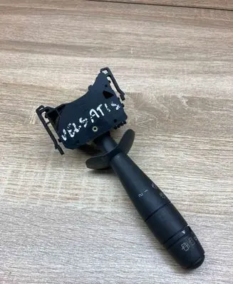 Renault Laguna II Wiper control stalk 8200002461