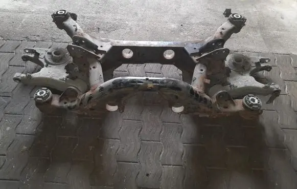 Land Rover Discovery Sport Rear subframe NOCODE