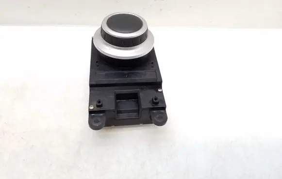 BMW 5 E60 E61 Head unit multimedia control 6944884