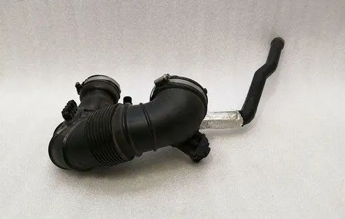 Mercedes-Benz GLE AMG (W166 - C292) Air intake hose/pipe A6510904537