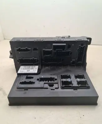 Mercedes-Benz E W211 SAM control unit 2115453901