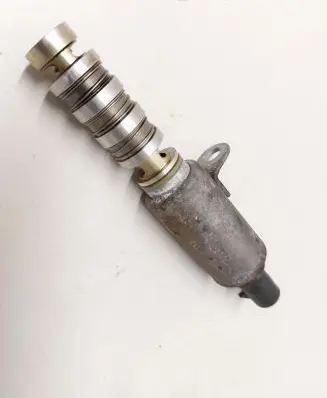 KIA Sportage Camshaft vanos timing valve 243552E100
