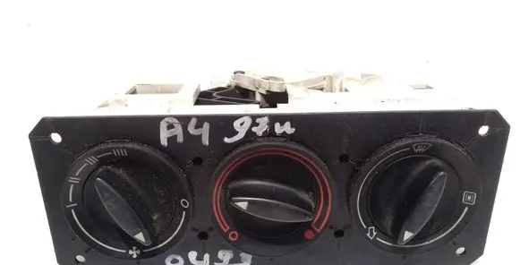 Audi A4 S4 B5 8D Climate control unit