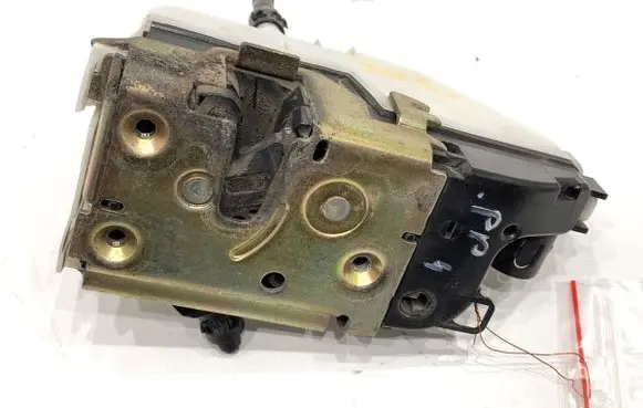 Citroen C3 Front door lock 46983280