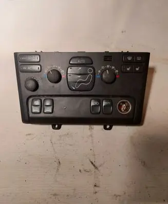 Volvo XC90 Climate control unit 8682734