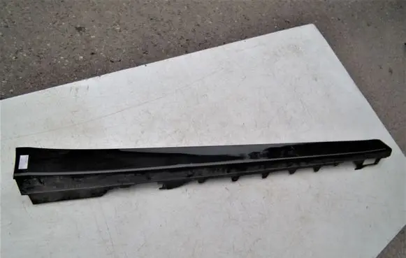 BMW 4 F36 Gran coupe Sill 51777314640