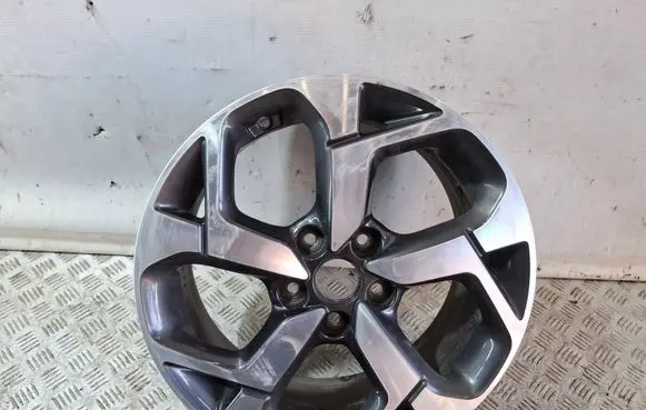 R17 alloy rim