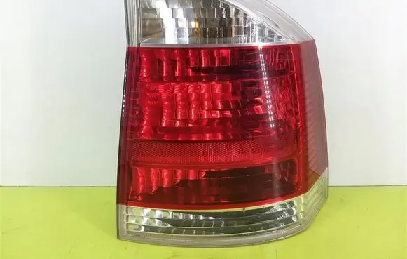 Opel Vectra C Rear/tail lights 13131002