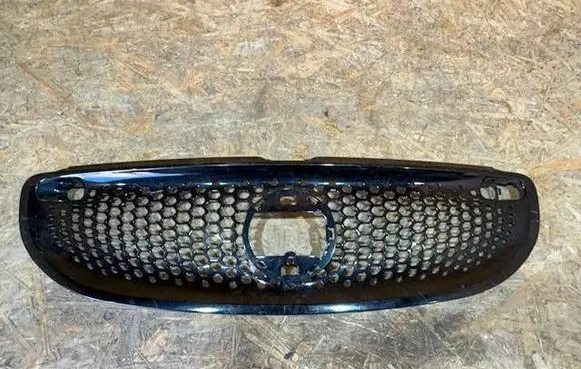 Smart ForTwo III C453 Front bumper upper radiator grill A4538881223
