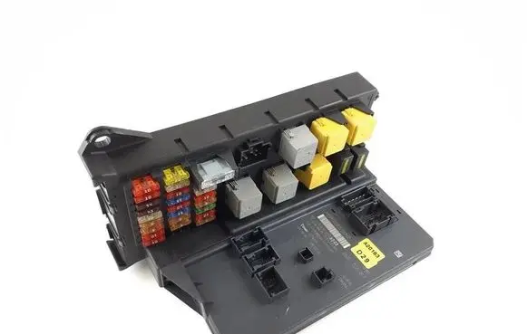 Mercedes-Benz Sprinter W906 SAM control unit A9069006303 A9069017501 A9069024301