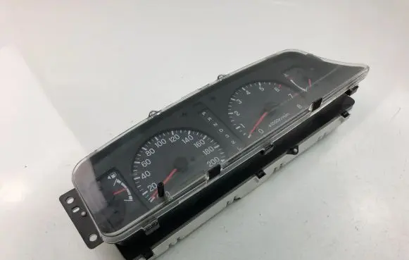 Mitsubishi Pajero Speedometer (instrument cluster) MR550226