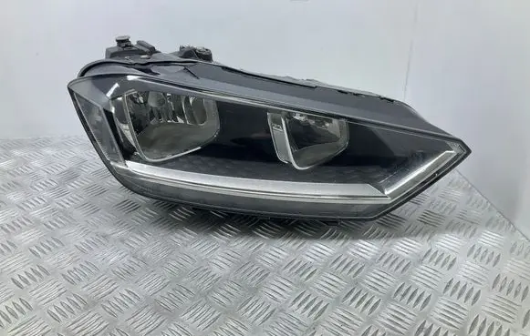 Volkswagen Golf Sportsvan Headlight/headlamp 518941006B