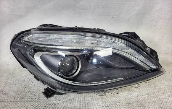 Mercedes-Benz B W246 W242 Headlight/headlamp A2468207861 030127128207 LE10A6229